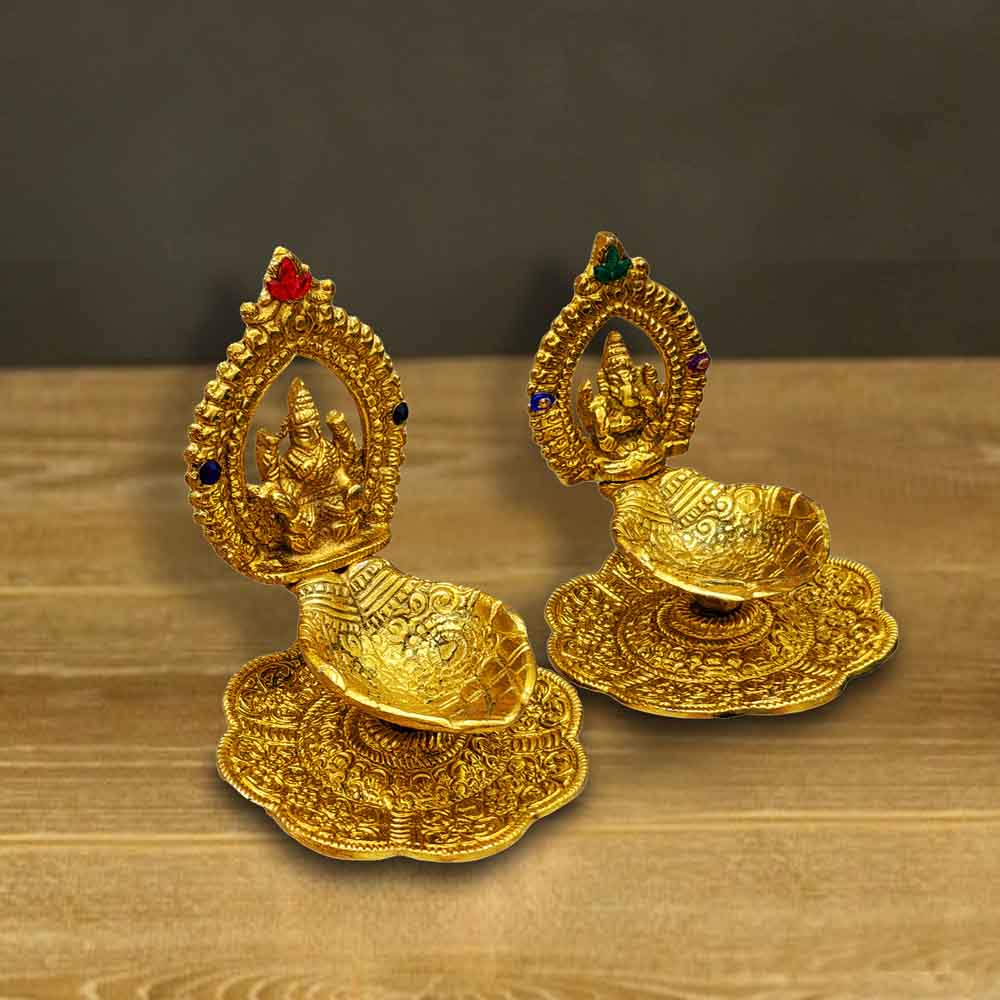 Lakshmi Ganesha Statue With Deepak